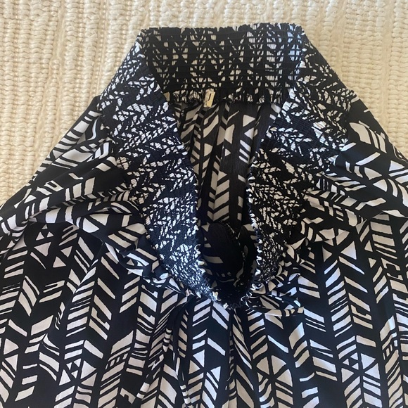 Aztec Print Flowy Shorts - Picture 2 of 6